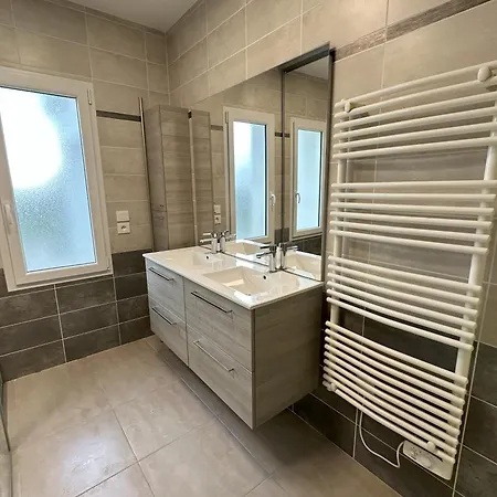 بيت للعطل Maison Recente Avec Piscine A 15' Des Plages En Velo Le Bernard