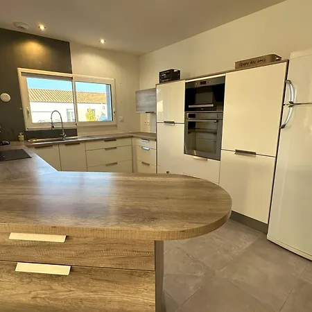 Maison Recente Avec Piscine A 15' Des Plages En Velo *