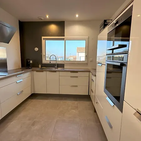 Maison Recente Avec Piscine A 15' Des Plages En Velo بيت للعطل *